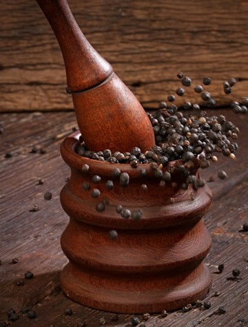 the--king-of-spices-black-pepper-360x475