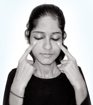 Massage for eyestrain