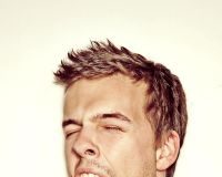 Sleep well to avoid gaining weight man yawning
