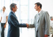 Are you doing this one thing for your team’s morale? The boss appreciates his team member