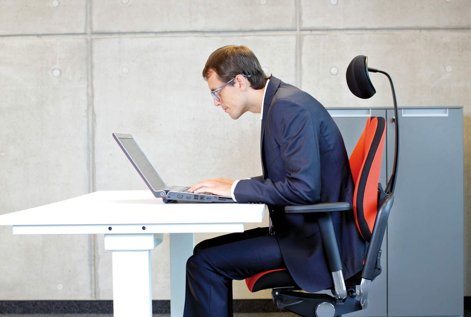 The hidden and obvious dangers of sitting too long - Complete Wellbeing