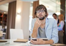 7 tools to become mentally flexible Man think on his desk | 7 tools to become mentally flexible
